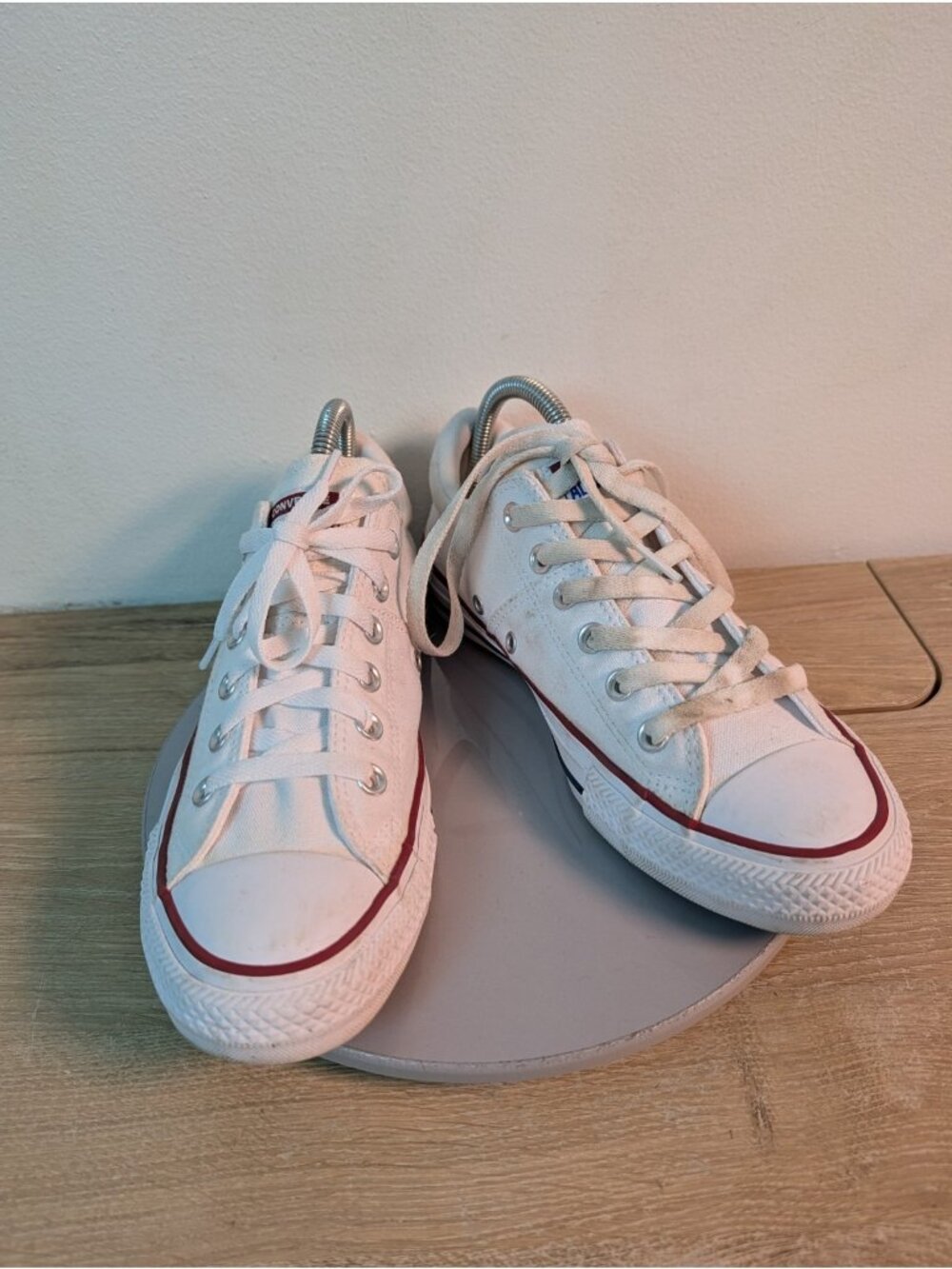 Converse Chuck Taylor All Star Madison White Low Top Women's Sneakers Size 9